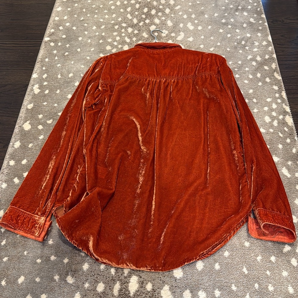 Anthropologie Pilcro Relaxed Velvet Buttondown size M - Picture 4 of 5
